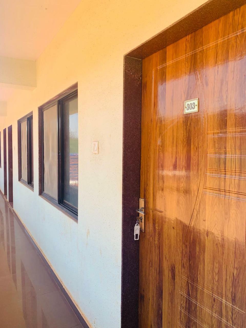 Stay Classy Mahabaleshwar Exterior photo