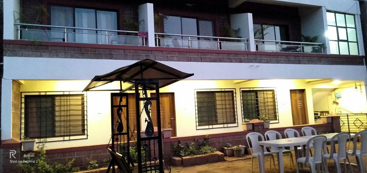 Stay Classy Mahabaleshwar Exterior photo